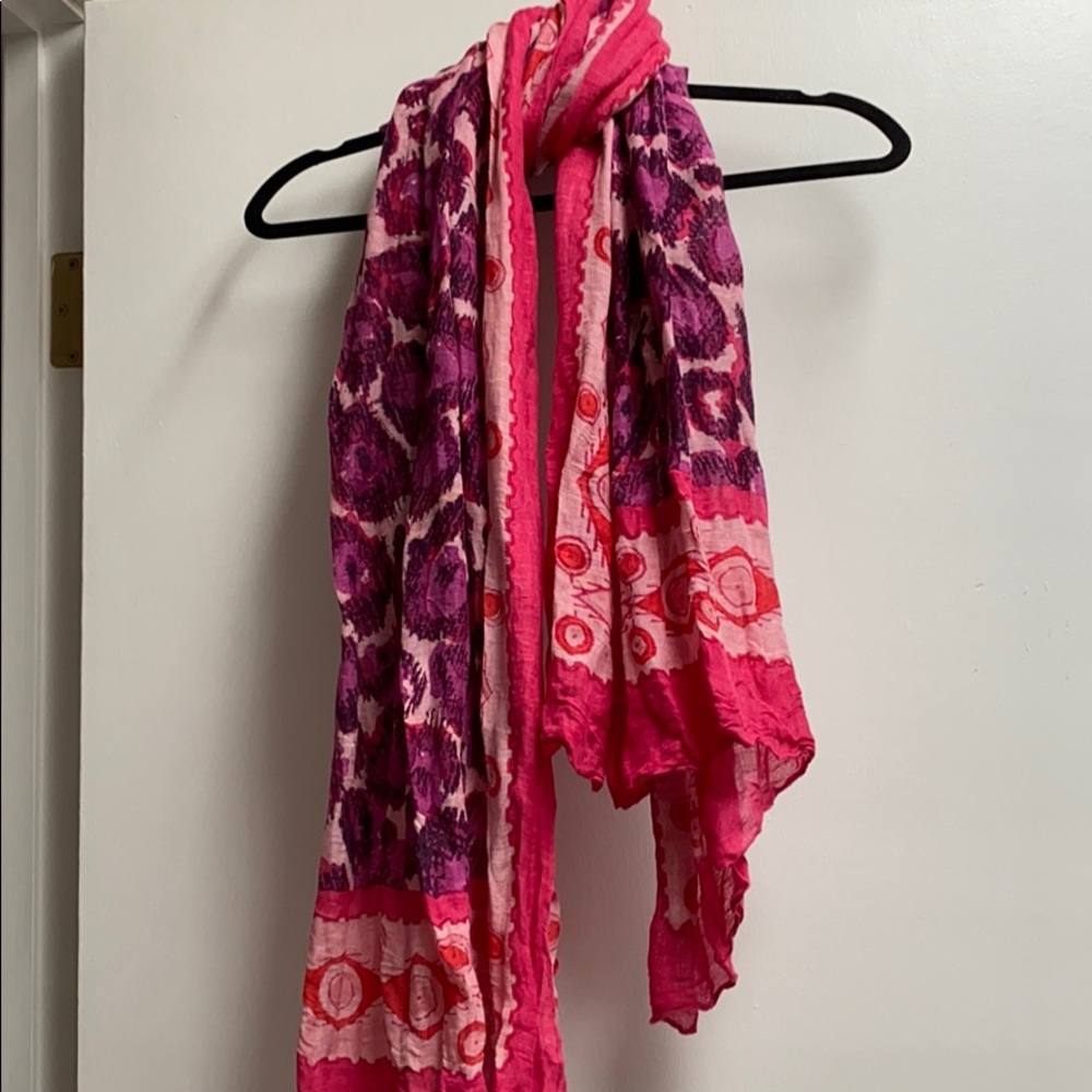 Theodora and Callum Scarf